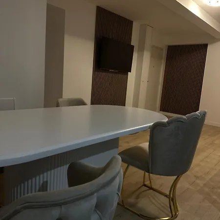 Apartament New *